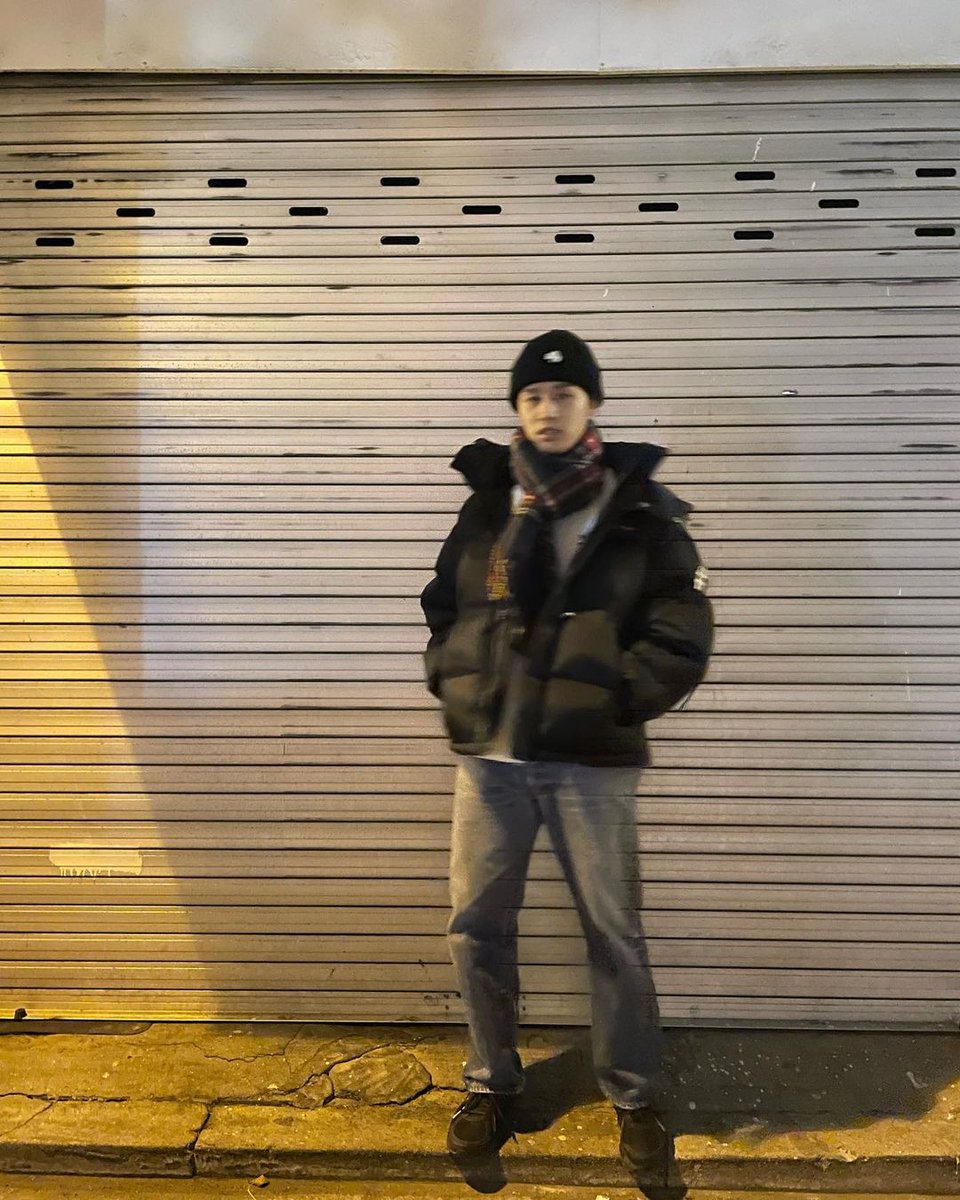 almostblueseoul's tweet photo. #RT이벤트

#NCT #태일 님께서 저희 머플러를 착용해주셨습니다! 감사한 마음에 이벤트를 준비했습니다🤍

해당 트윗을 리트윗 해주신 분들 중 추첨을 통해 
10분께 #얼모스트블루 #머플러 를 선물로 드립니다.

- 참여기간 : 21.12.01 ~ 05 발표:21.12.06

* 당첨자분들께 개별 쪽지 드릴 예정입니다. https://t.co/Q43YZv64lI