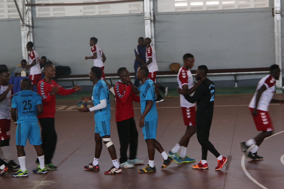 policehandball's tweet photo. HT: Police HC 15
Black Mamba 10 https://t.co/l9ILSlwutt