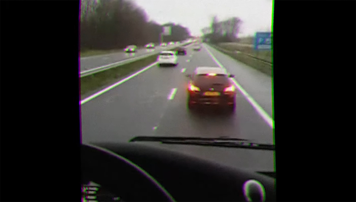 transportonline's tweet photo. Vrachtwagenchauffeurs waarschuwen weggebruikers voor 'brake checking' [+video]

Lees meer: https://t.co/ZLYlXaAwvV

#brakechecking https://t.co/DOPiot5sUP