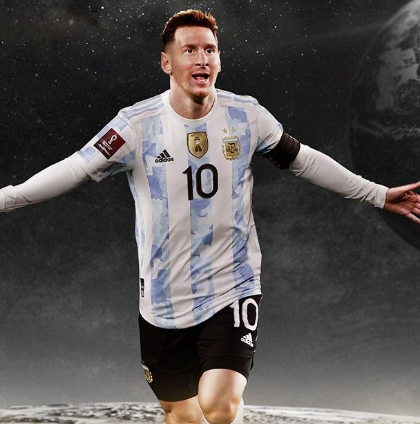 GUM_RAJAB's tweet photo. Maguire and Messi combined have 7 Ballo'dors  ✨

Masterclass 🥂 https://t.co/nO4mED8oBr
