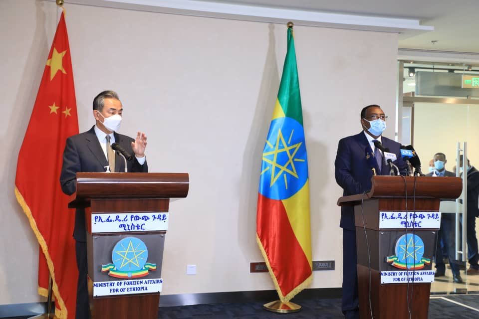 shen_shiwei's tweet photo. 🇨🇳🇪🇹 “China stands against any interference in #Ethiopia’s domestic affairs.”
China’s State Councilor and FM Wang Yi said in a joint press briefing with Ethiopian Deputy PM and FM @DemekeHasen. https://t.co/OWXIcEaBIX