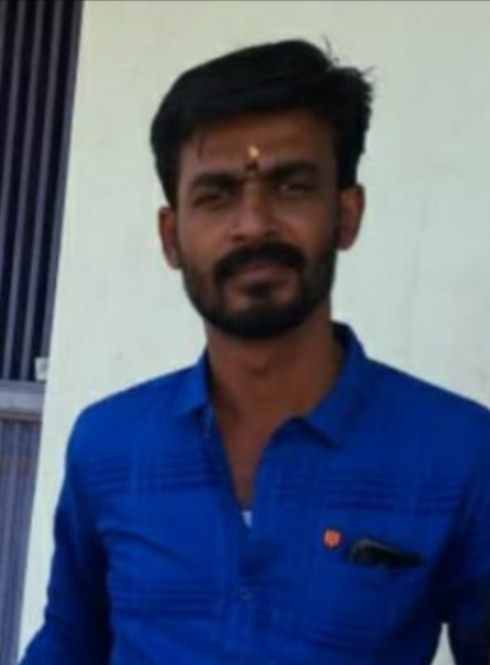 Pandiselvi_'s tweet photo. My husband is Missing at Malaysia.Please help us to find my husband and get him back to India Contact no-(+91)9842909082 @narendramodi_in @MKStalin1_ @DrSJaishankar @PMOIndia @Udhaystalin @Suriya_offl  @RahulGandhi @rashtrapatibhvn @SonuSood @ikamalhaasan @imVkohli @AmitShah https://t.co/YJ38jG4ICN