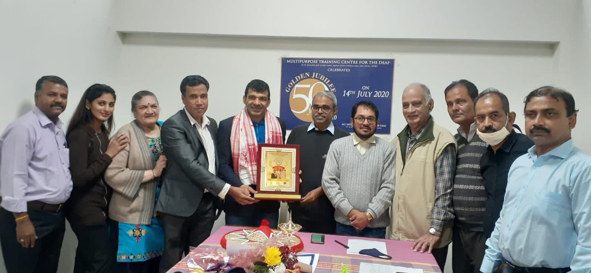 aifddeaf's tweet photo. All India Federation of the Deaf welcomed Shri Virender Singh at MPTCD Premises for honouring with "Padma Shri" for his outstanding performance in the field of sports. The AIFD presented him an Appreciation Certificate and Cash.  He also received Arjuna Award earlier in 2017. https://t.co/KRIA9iiGOp
