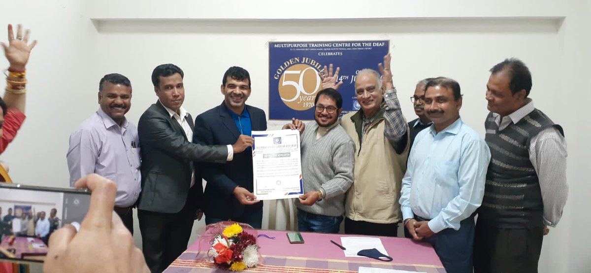 aifddeaf's tweet photo. All India Federation of the Deaf welcomed Shri Virender Singh at MPTCD Premises for honouring with "Padma Shri" for his outstanding performance in the field of sports. The AIFD presented him an Appreciation Certificate and Cash.  He also received Arjuna Award earlier in 2017. https://t.co/KRIA9iiGOp