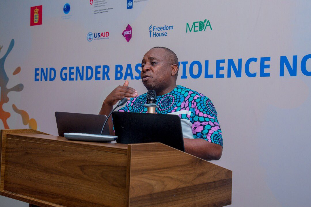 winharder_'s tweet image. Kwenye hospital nyingi wamejitahidi kukusanya data za watu wote wanaopitia GBV ili kupata taarifa zao ~|@KatantaDr 
#KomeshaUkatili #DataDrivenAdvocacy #EvidenceBasedProgramming
@WiLDAFTz @UNFPATanzania