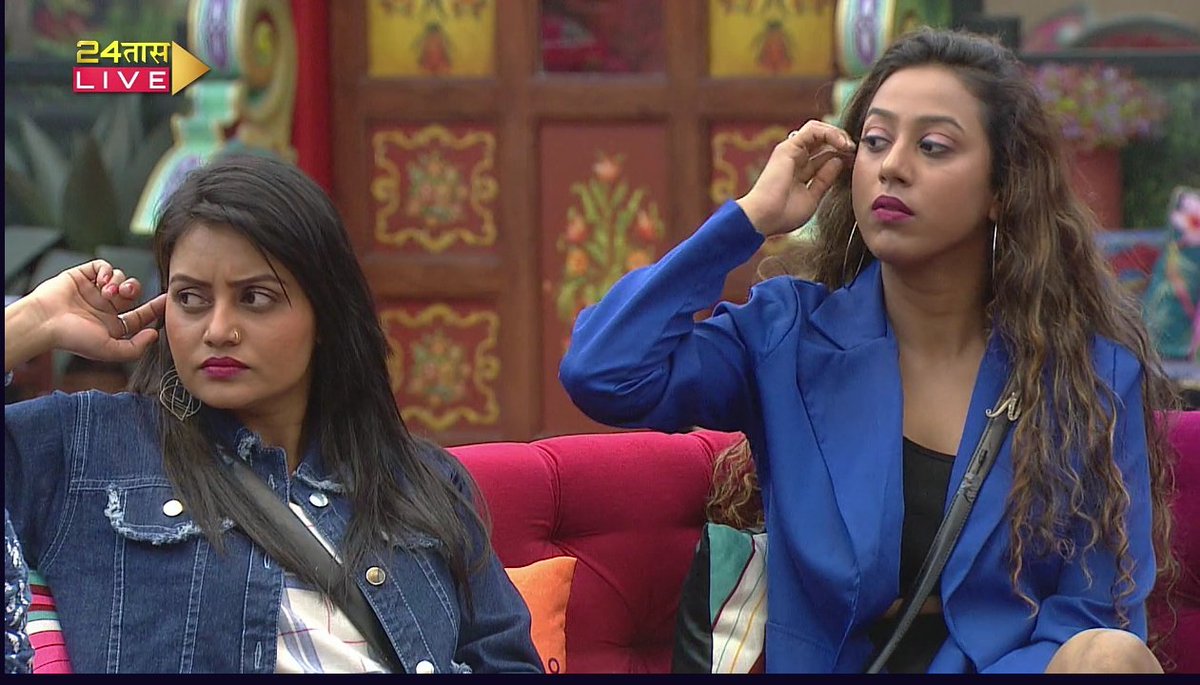 BeingTrue4's tweet photo. Don't Mess with US ππ€¨
.
#monasona #sonamona
.
I love these girls πβ€
.
#meenalshah #SonaliPatil #StayStrongSonali
#BiggBossMarathi3 https://t.co/x1ANhpFWeW