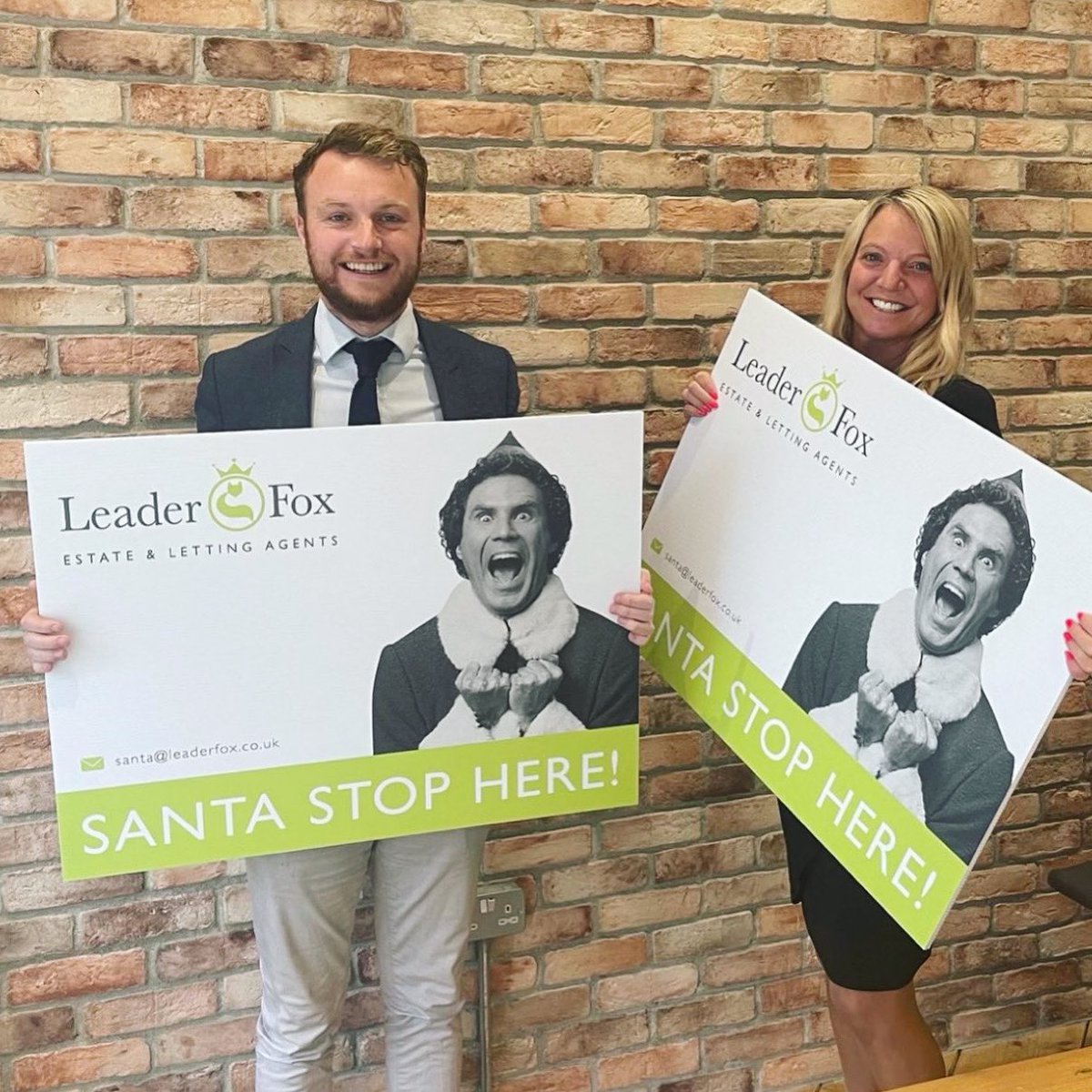 KremerSignsTom's tweet photo. Had to kick start December with a photo of these boards!! 🎅🏼🎄
Absolutely love these boards from @LeaderFoxEA fantastic design!! 👏🏼🤩
📞 01635 550022
📧 sales@kremersigns.co.uk
#KremerBoards #ForSaleBoards #ECOBoards #Eco #Green #Sustainable #EstateAgents #Supplier #Signs https://t.co/nTeQ90FCAE