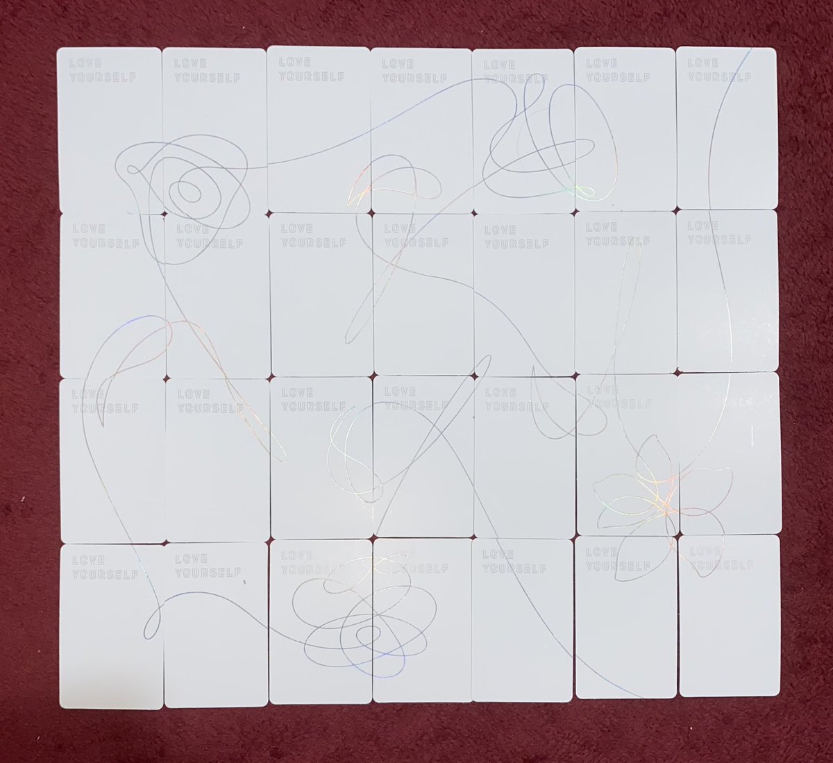 yoonkookcartau_'s tweet photo. 귀엽습니다

i just wanna share these beautiful papels bc i think this might be the last time we can complete the back part logo of ly her &amp; answer :c

☄️✨🪐🌈 https://t.co/SOlxpMQ35e