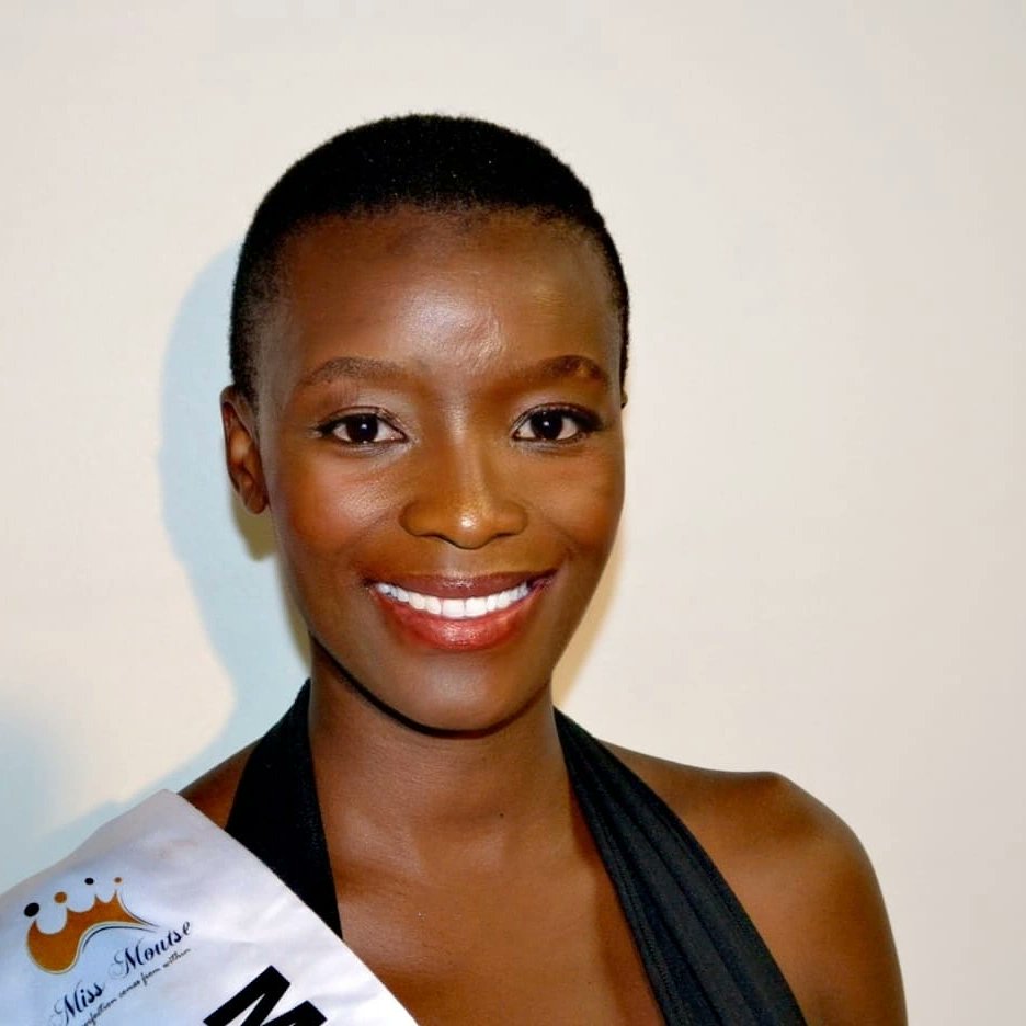 MissMoutse's tweet photo. 5. Michelle Tlhako

Miss Moutse 2021 Finalist.

#MissMoutse
#MissMoutse2021 #Pageantry  #queens
#Road2MissMoutse2021 https://t.co/FKKrEveJEr