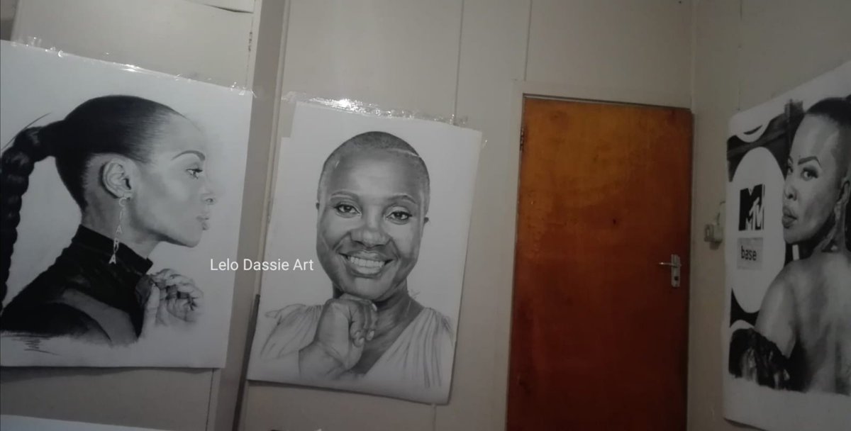 Hey bafe2 can ya'll help share my work hle

#macg /Anele /Asibe Happy /Bongz/#capitec /R40mil/Mr Fix/Ke December