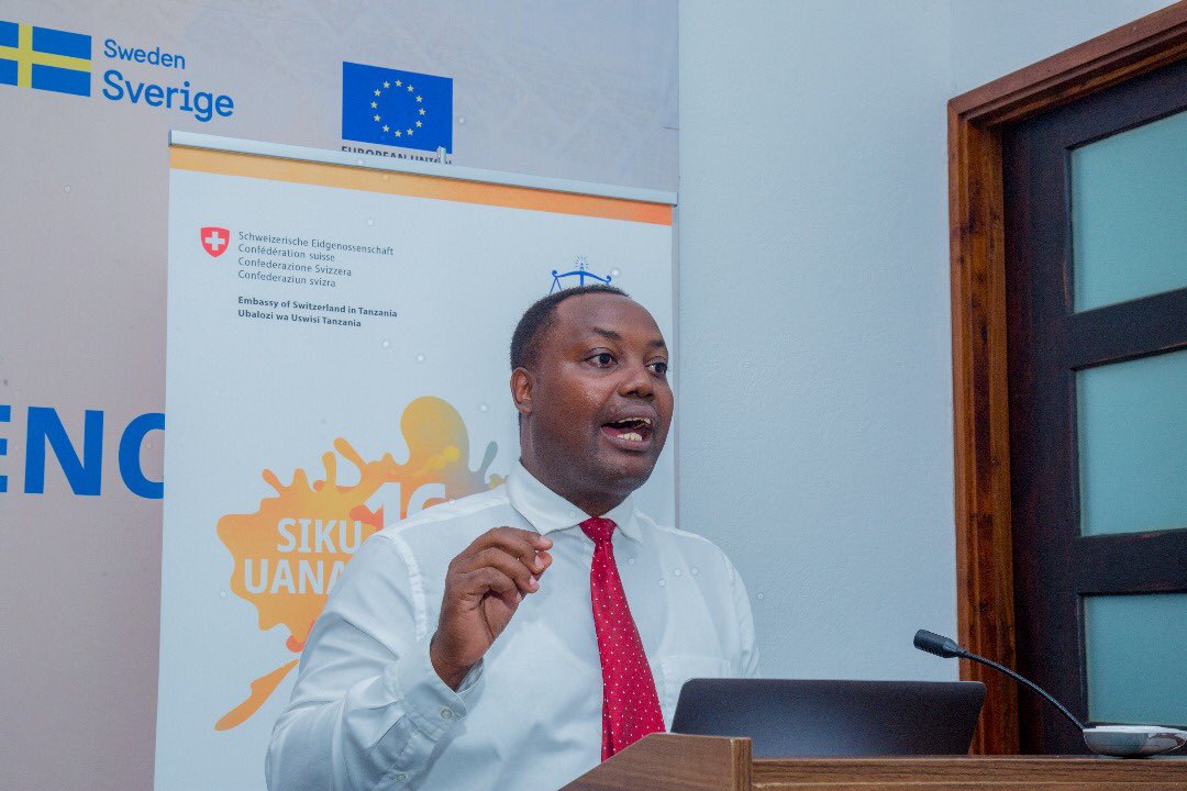 winharder_'s tweet image. Wanawake wakiwezeshwa kielimu, kiuchumi n.k, kuna uwezekano mkubwa wa kupunguza Ukatili katika jamii. ~|Dr Samuel Likindikoki

#EvidenceBasedProgramming #DataDrivenAdvocacy #KomeshaUkatili 
@UNFPATanzania @WiLDAFTz @UN_Women @UnitedNationsTZ