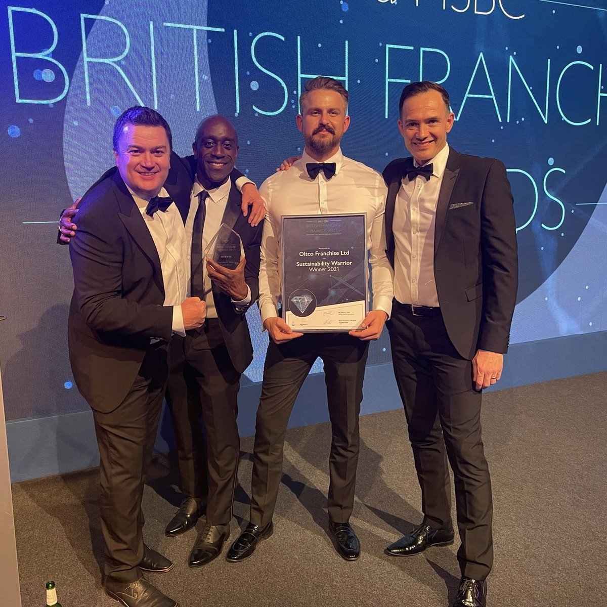 🏆 WINNERS!! 🏆

We are so proud to be announced as WINNERS at the #BFAawards. #Oltco took home the trophy for #SustainabilityWarrior and we are BUZZING! 🙌We never could have done this without our network of amazing franchisees. 💚What a way to wrap up an awesome year! 🍾