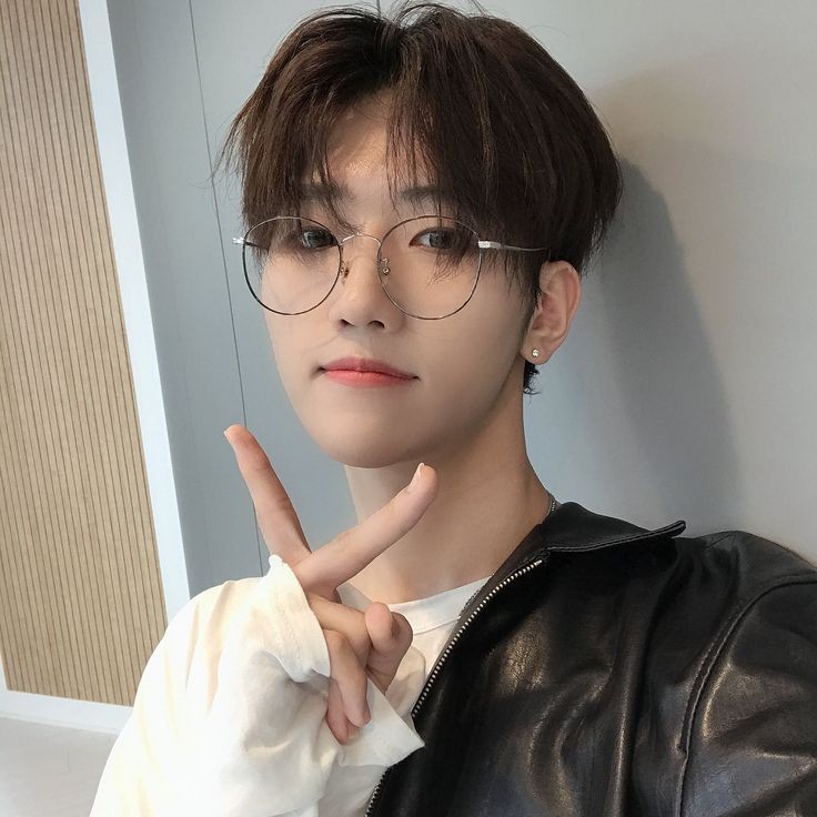 0Ayqe's tweet photo. Happy birthday to you Baekgyeul! Have a good day! I wish you all the best ❤️🎂
We love you:) 
#HAPPYBAEKGYEULDAY #BAEKGYEUL #ELAST #ELRING @ELASTofficial https://t.co/NdAbqeVlvc