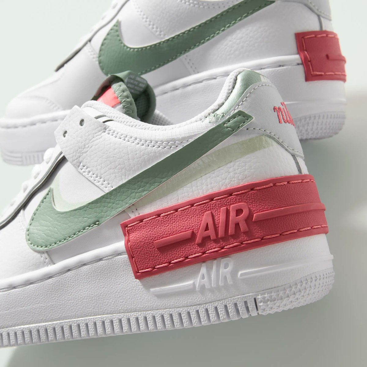 titoloshop's tweet photo. #lastsizes 

the Wmns Air Force 1 Shadow *Jade Smoke* are now available online 📲 https://t.co/doY2OEChK2

US 6.5 (37.5) - US 8.5 (40)
style code 🔎  CI0919-112

#titoloWOMAN
#titolo
#nike
#af1
#airforce1
#shadow
#titolSHOP https://t.co/wHo6pVwM68