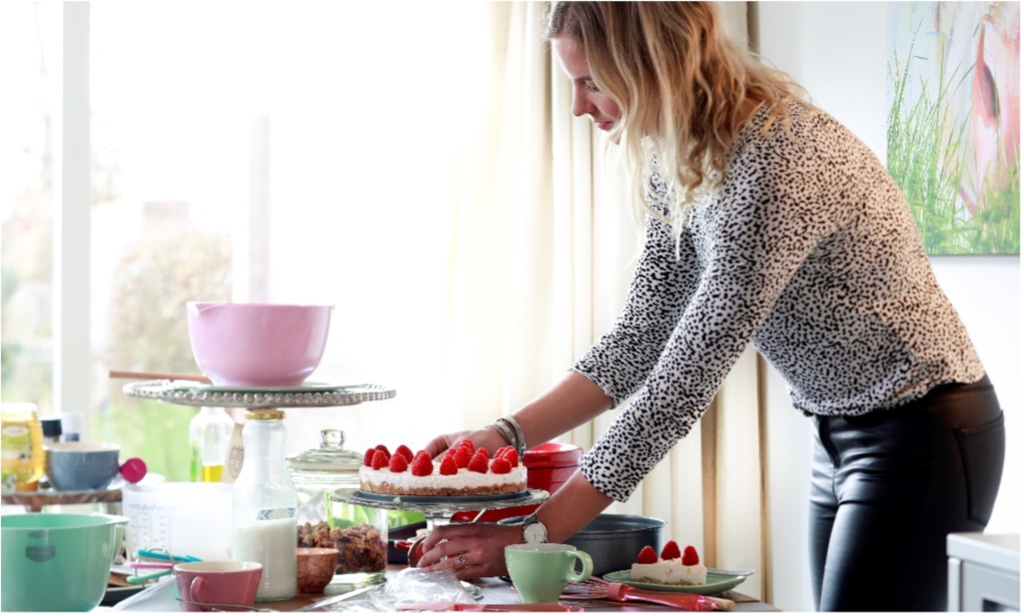 ACYounited's tweet photo. Er staat weer een nieuwe blog online onze kennisbank. In deze blog geeft Maus, diëtist What About Food haar meest meest belangrijkste tips aan talentvolle sporters 🥑🥗🥦🍳         

Lees je mee? >>> https://t.co/3TI253ZxaM https://t.co/ei4zfnZq81