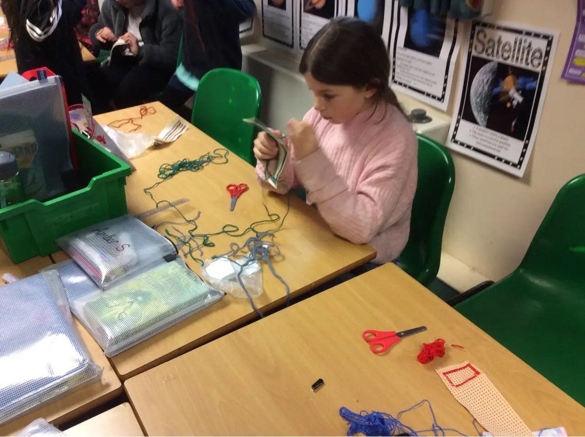 Dunton_school's tweet photo. Class 3 have been working hard on their sewing skills https://t.co/8mwSzIzJaj