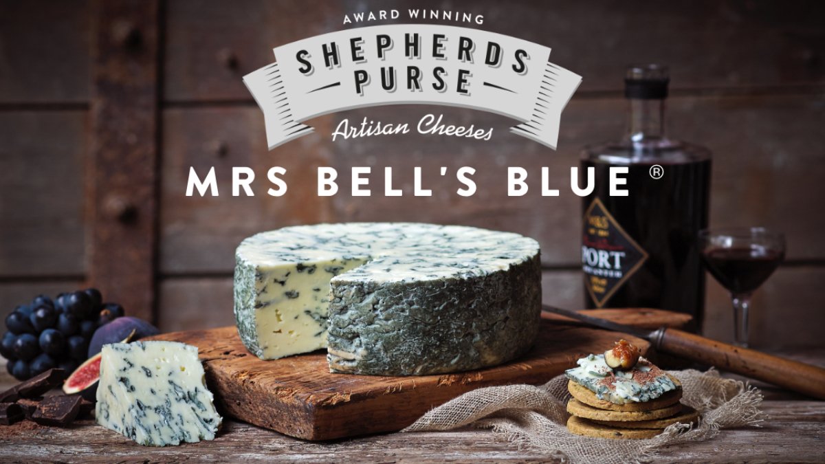 shepherdspurse's tweet photo. Cheese of the month for December is Mrs Bells Blue! π Winning over 75 top awards over the years, it is our most awarded cheese on the International stage! #winner #sheepsmilkcheese #yorkshireproduce #mrsbellsblue https://t.co/HuI7Lq3ham