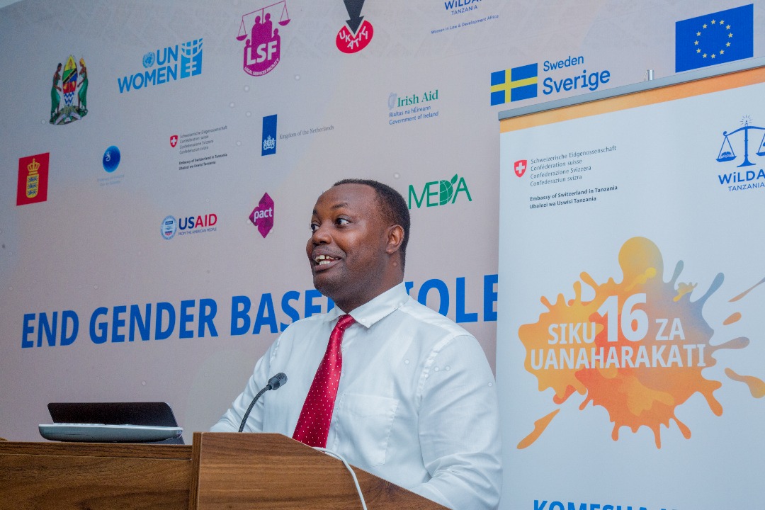 yose_hoza's tweet image. &quot;Tanzania Violence Research Network (TVRN) ni jukwaa lililoanzishwa mwaka 2019 linalolenga kuwasaidia watafiti kufahamu vizuri kuhusu ukatili dhidi ya wanawake na watoto.&quot; - Likindikoki

TVRN inaratibiwa na MUHAS, NIMR, LSHTM

#KomeshaUkatili #EvidenceBasedProgramming