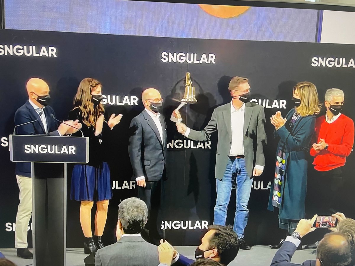 sngular's tweet photo. Por fin, #SngularCotiza. Nuestra salida a bolsa es una realidad que no hubiera sido posible sin todas las personas que nos han ayudado a convertimos en lo que hoy somos.

Gracias por hacer realidad esta nueva etapa de Sngular. https://t.co/IAOmoZX42n