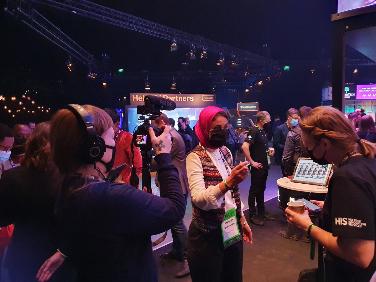 FlaviaFontana10's tweet photo. Behind the scenes! #Medixmicro #Slush21 Soon on all University of Helsinki channels https://t.co/zu7Nxmz2h7