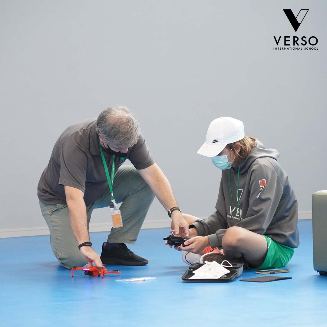 versoschool's tweet photo. As the demand for drone-related jobs continues to rise, so is drone piloting, one of the hottest trending skills of the future. Check out VERSO Flight Academy (VFA) @versoschool
#futurereadyskills #dronelearning #schoolofthefuture https://t.co/I89FIeI1P9