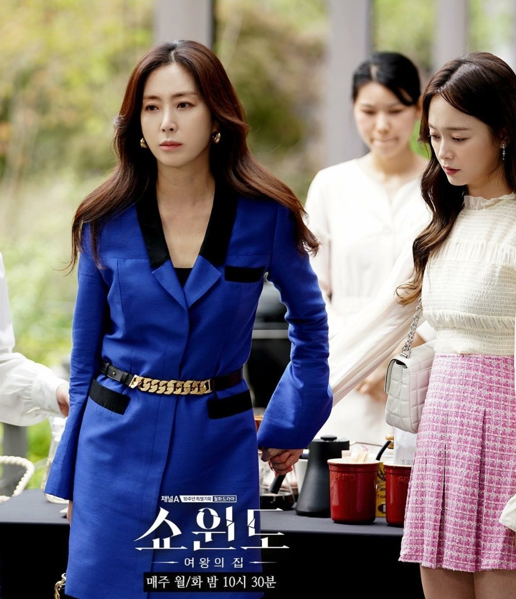 missjenniiiii's tweet photo. Seonjoo x Mira girlfriends
#ShowWindowEp2
#ShowWindowTheQueensHouse https://t.co/LUZk1hXUkg