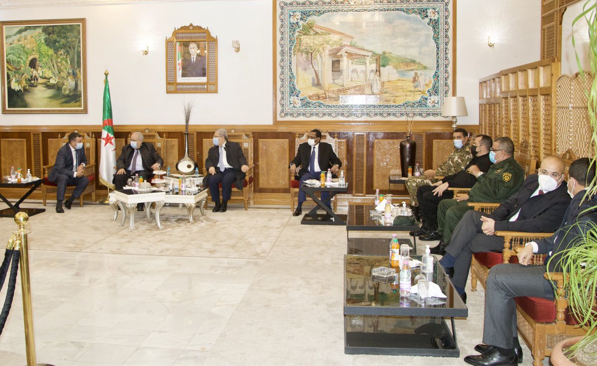 L’Ambassadeur <a href="/Cherif_MZ/">Chérif Mahamat Zene</a>, MAE est arrivé, hier dans la soirée, à Oran en Algérie. Le Chef de la diplomatie tchadienne prendra part au 8ème Séminaire annuel de haut niveau sur la promotion de la paix et de la sécurité en Afrique, de l’UA, prévu du 2 au 4 Décembre.