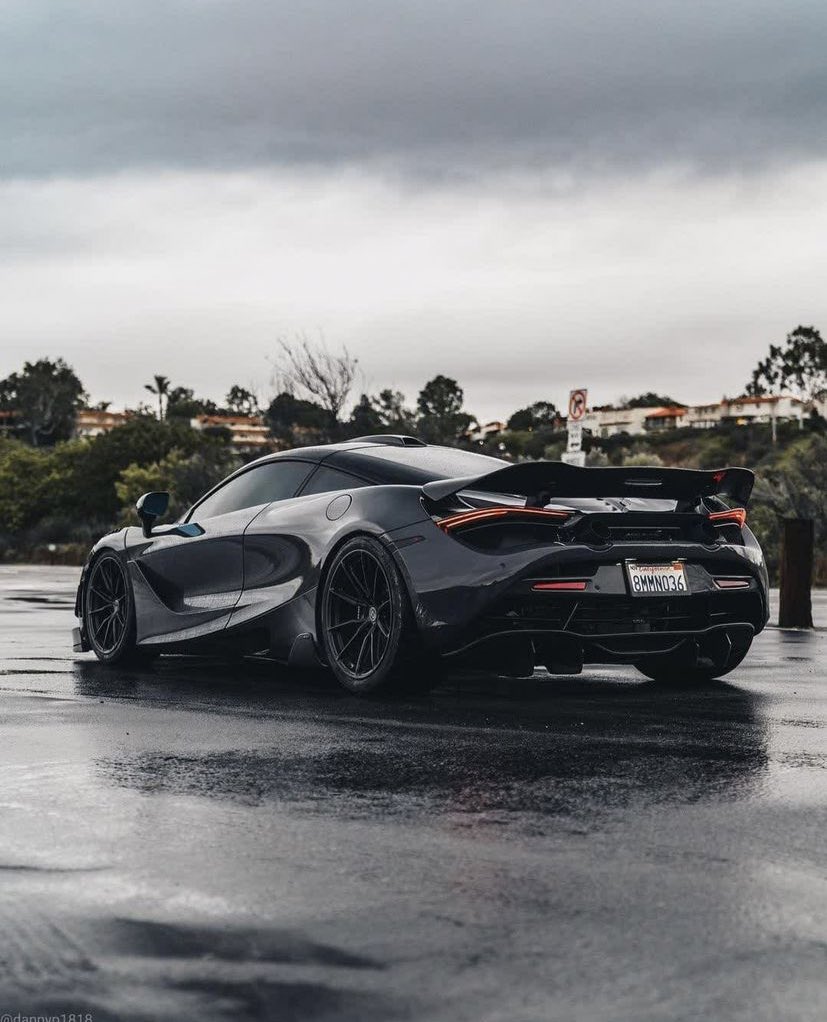 LUX Cars tweet media