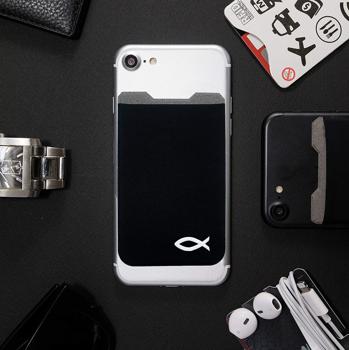 GeckoTravelTech's tweet photo. STOCKING STUFFER SOLUTIONS!!!

Travel light with the Gecko Stick-on Phone Wallet!

https://t.co/rVh94E6fdY

https://t.co/mjDSA3ec82

#stockingstuffers
#secretsanta
#whiteelephant
#SupportSmallBusiness
#geckophonewallet
#geckotraveltech
#geckophonepockets
#phoneassessories https://t.co/vSrjvkOOcr