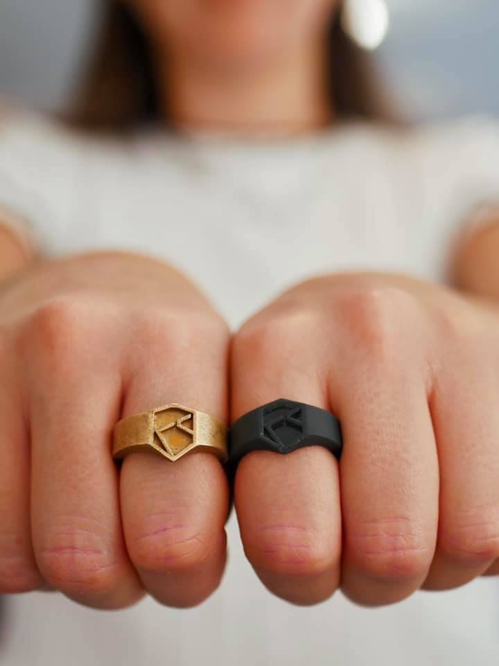 kentstrapper's tweet image. Un settore che sta sperimentando e creando molto con la stampa 3D è quello della gioielleria. 
#kentstrapper