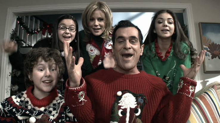 claireduphy's tweet image. JÁ É DEZEMBRO