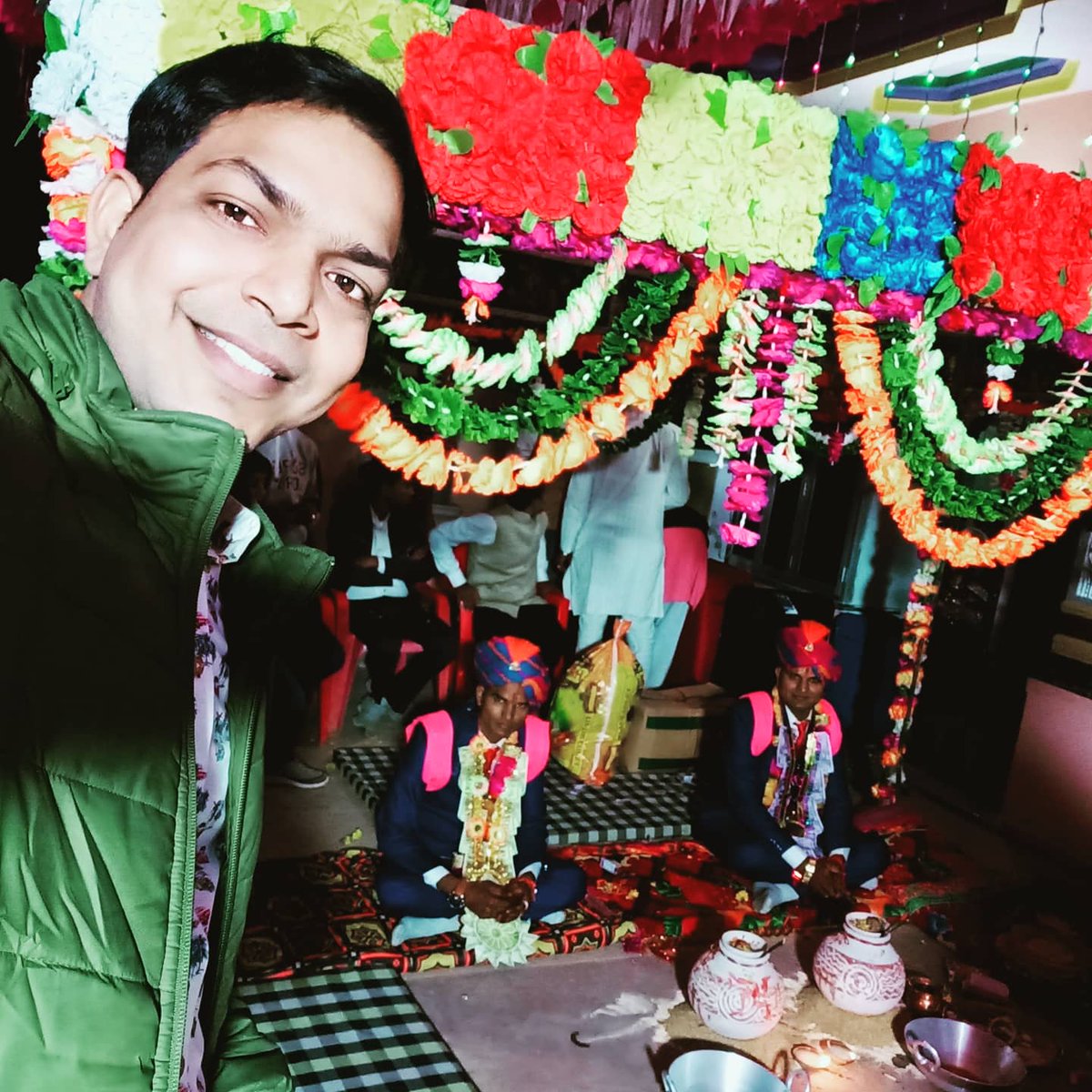 RevatSi47338582's tweet photo. 🥰 Hpy married life 🤝 of tha best Couple #Kashmendra* £👩❤️👨& #Prinpendra* .
@ May ur marriage grow , stronger & shine brighter than 🌞#Sunrise.
#weedingtime🤝
#weddingthaseason 💃🕺
#weddingphotography 🤳
#weddingday 💞
#weddingdress 🎎 https://t.co/LCN0GCOOFX