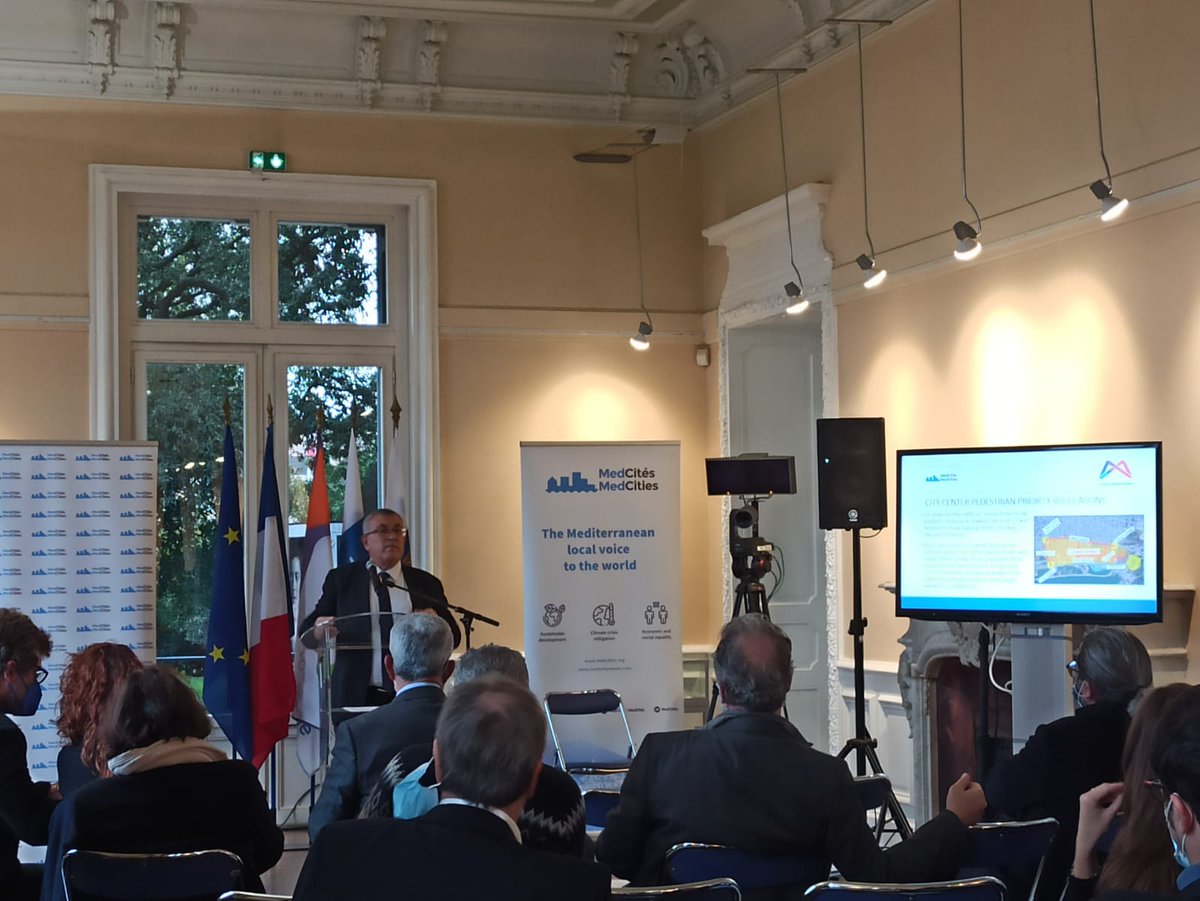 🔴Last session of the seminar "#Sustainable #urban #mobility in the #Mediterranean": "Tangible solutions for a low carbon mobility" with the interventions of Ibrahim Evrin, advisor to the Mayor of #Mersin municipality &amp; <a href="/ClareLouHart/">Clare Hart💙💛</a>, from the municipality of #Montpelier