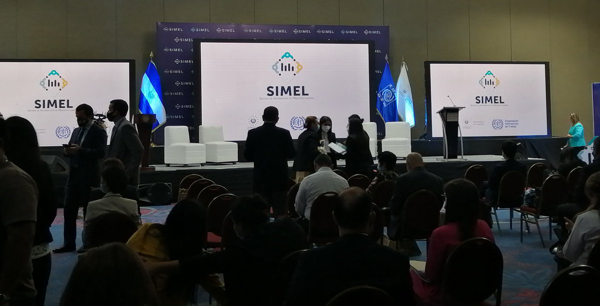 SalvadorActual's tweet image. 🟦#Nacionales | #Nacionales | En breves minutos Ministro @RolandoCastroSv lanzará el Sistema de Información del Mercado Laboral #SIMEL