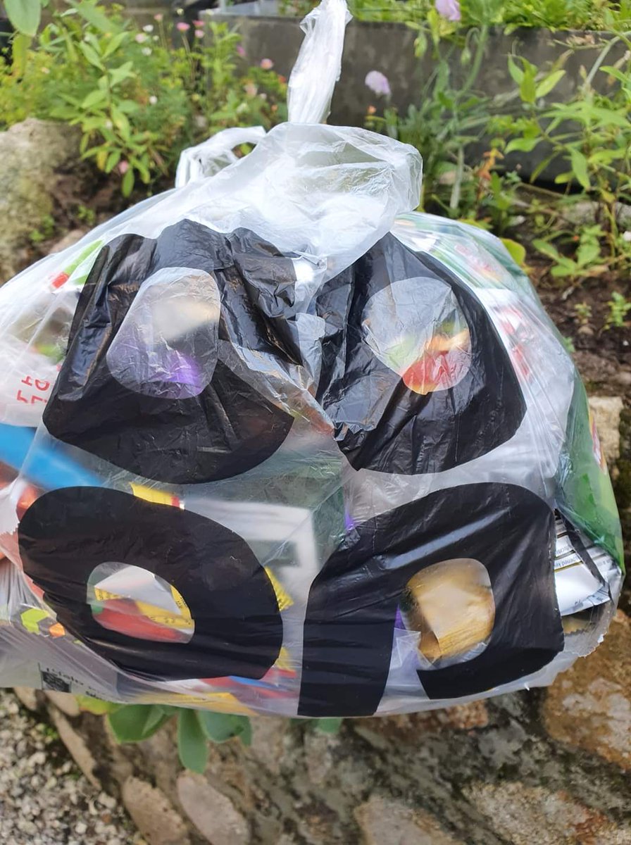Delighted to be able to take soft plastics back to <a href="/coopuk/">Co-op</a> #Scilly store for recycling. ♻️🙌 #islesofscilly #Scilly #zerowastescilly #recycleforscilly <a href="/ZeroWasteScilly/">Zero Waste Scilly ♻️</a>