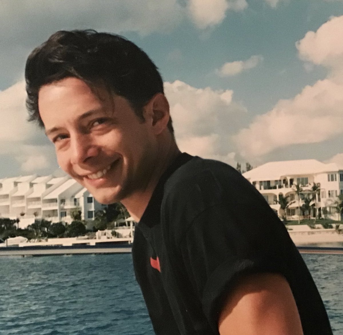 Matthew_Hodson's tweet photo. I was diagnosed with #HIV when I was 30.
At the time, I did not expect to live to 50.
I’m 54 now.
HIV has changed. Tell everyone.
#WorldAIDSDay https://t.co/5jEfBg7ouN