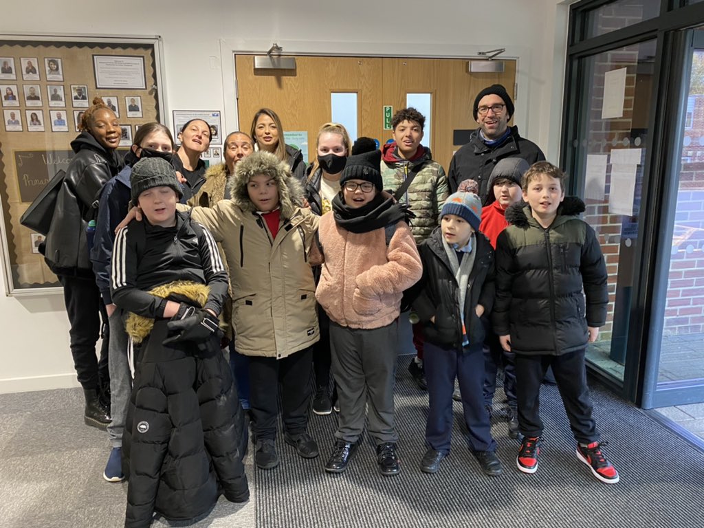 And they’re off!!! Have the best day @ParadiseWLPark