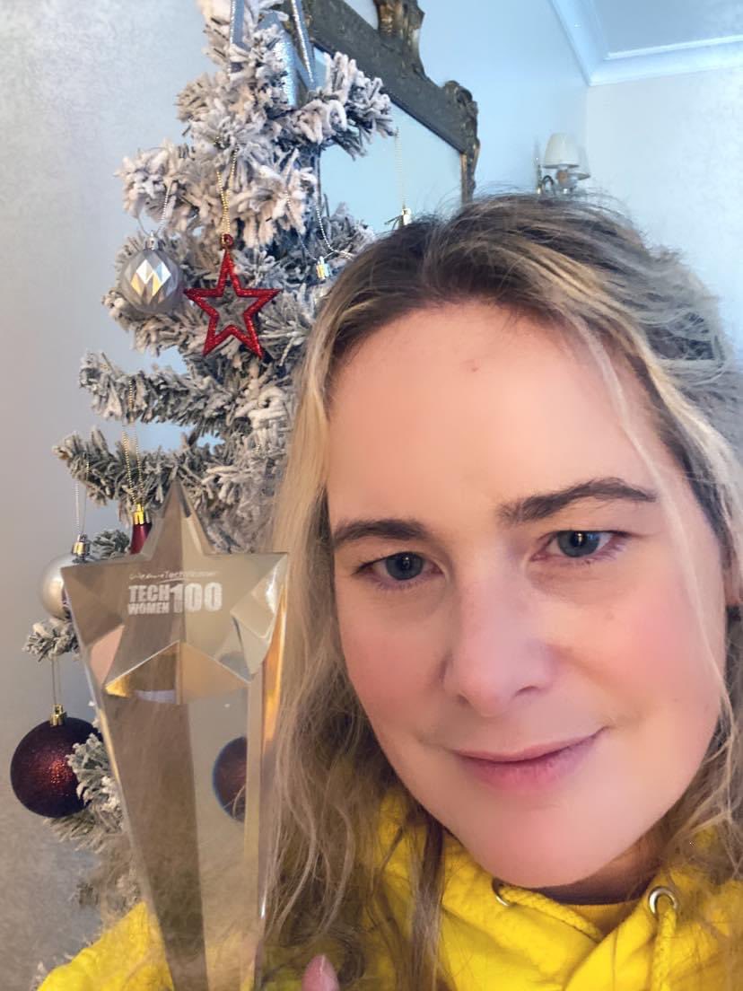narelle_allen's tweet photo. Big thank you to @WATC_WeAreTech  for the lovely award and gifts! #treats #tech100women @PwC_CI https://t.co/1mcIzbBkIX