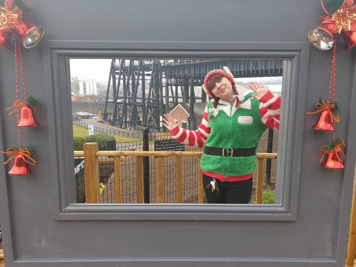 AndertonLift's tweet photo. Our Selfie Station is back for this year. Look out for it on your next weekend visit this month and don't forget to share your selfies with us.
#SelfieStation #AndertonBoatLift #ChristmasIsComing #Christmas #ElfStation #Elfie #ShareYourElfie https://t.co/WAcsvOXFcc