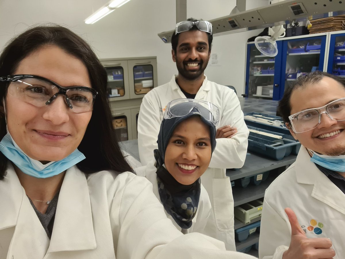 caress_kaust's tweet photo. Team is ready for #anpercopenday
#kaustresearch #krow
Come by to have a look at our baby-mama-grandma corals! https://t.co/gqe4fyCT6y