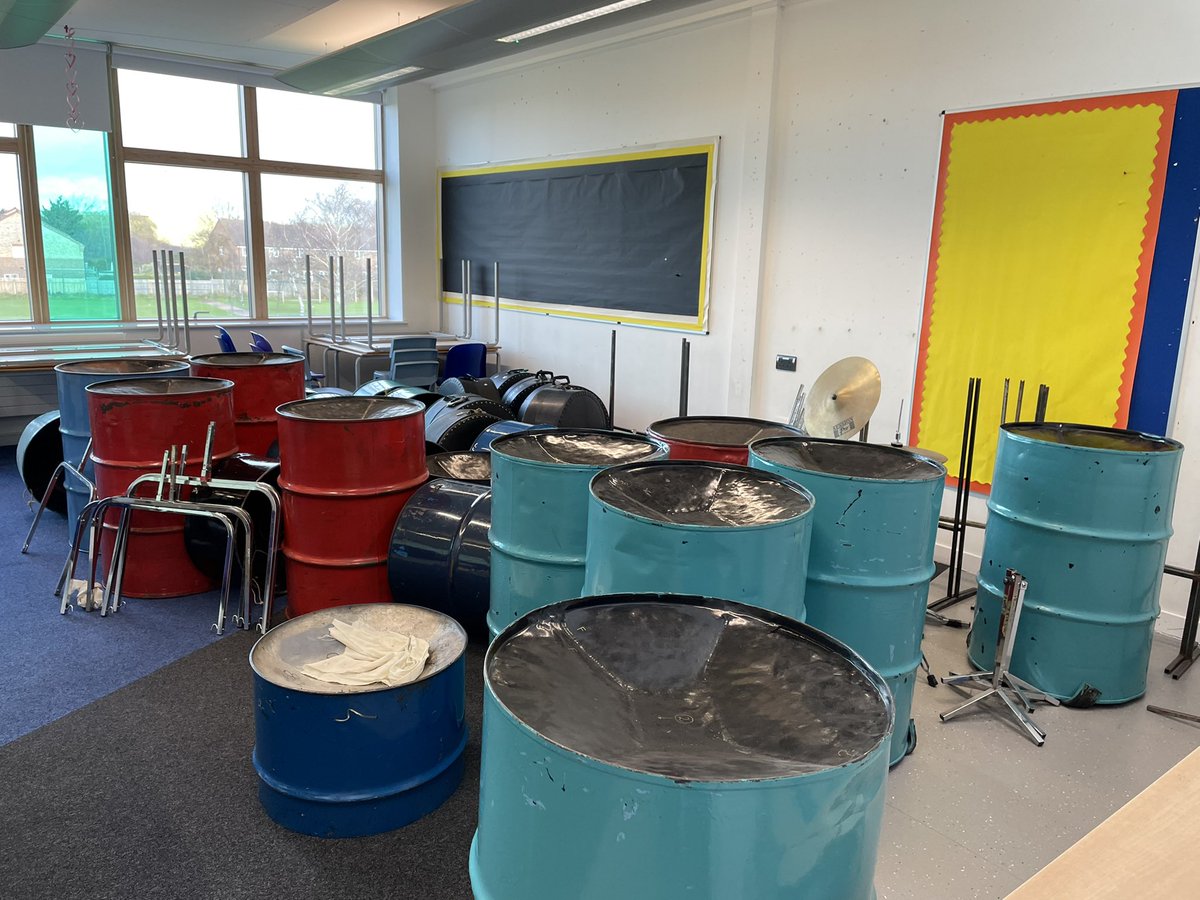 MonksOrchard's tweet photo. Our steel pans have arrived - thank you Croydon Steel Orchestra. Just need to set them up and get ready for Y5 and Y6 to start playing in the new year. https://t.co/77jPW69yX3