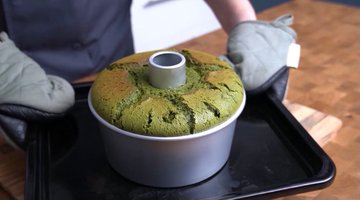 知ったら絶対試したくなる すごい発想のレシピ 抹茶シフォン に入れたのはまさかの パティシエ直伝は今回も驚きの連続だった
