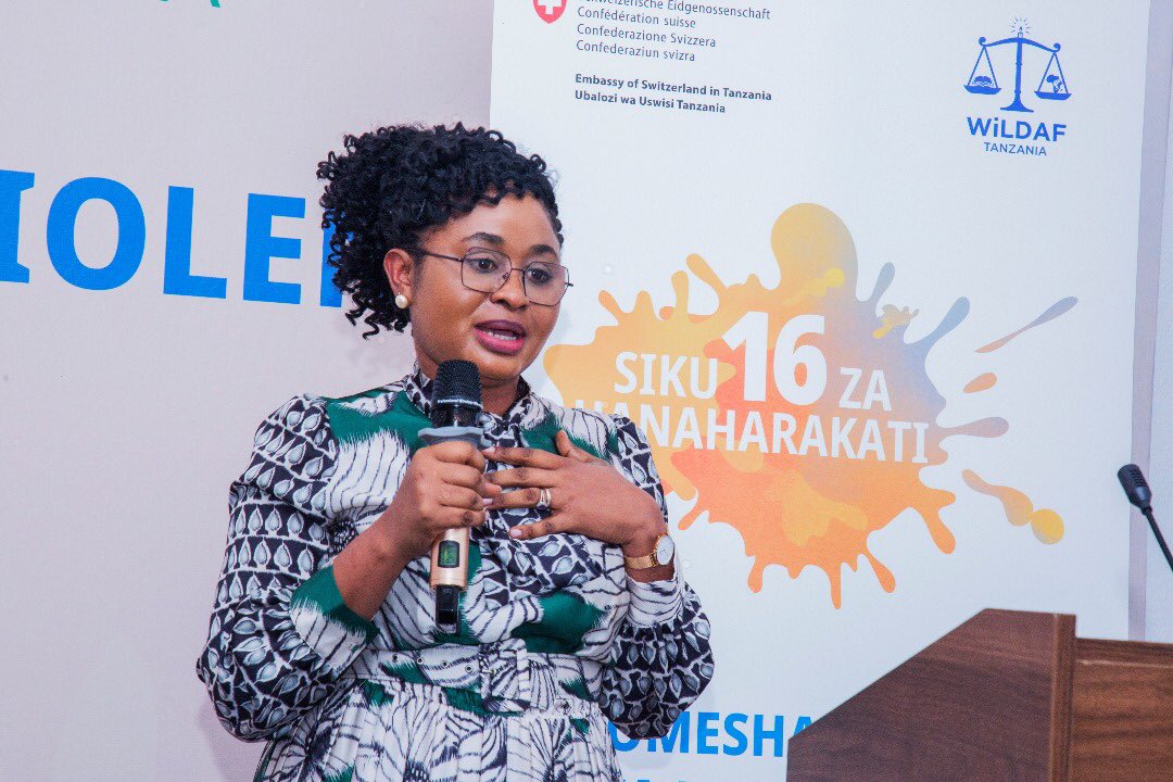 winharder_'s tweet image. Tulifanya utafiti kwa wanawake wenye kuanza balehe zaidi 403 miaka kati 15-24 wanasiachana wengi walisema Ukatili wa Kijinsia ni vitendo vya kupigwa,au kubakwa ~|Caroline Mtaita (Heidelberg,Institute of Global Health)
 #KomeshaUkatili #DataDrivenAdvocacy #EvidenceBasedProgramming