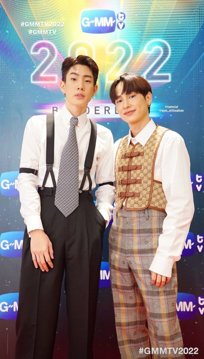 deactivasyown's tweet photo. offgun 🥺🥺🥺🥺🥺🥺🥺 https://t.co/XXgXB0Le9U