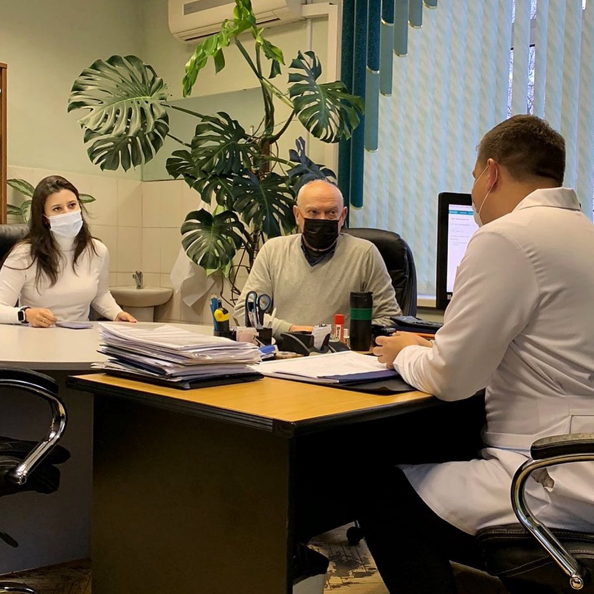 С самого утра вместе с <a href="/doc_rumyantsev/">Доктор Румянцев</a> побывали в нашей районной 33-ей поликлинике (Диагностический клинический центр № 1 Филиал №1).Встреча организована на тему предстоящего капитального ремонта.Здание используется с 1968 года и давно нуждается в основательном ремонте.
#Зюзино