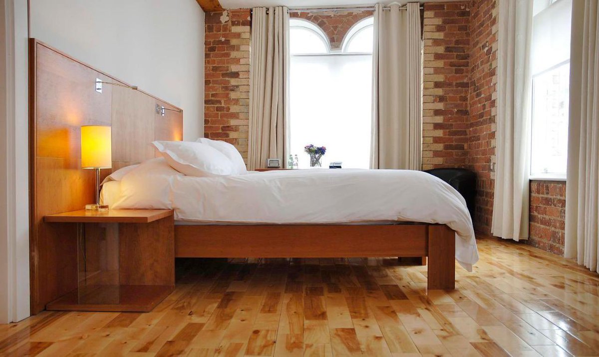 🎄🎁  CIRCUS XMAS COMP 🎄🎁

We’ve got a mammoth competition worth £800+!

• 4 tickets to Drumcode 27th Dec 🎟
• 4 tickets to Circus Christmas Special 28th Dec 🎟
• 2 rooms at Hope Street Hotel 27th/28th Dec 🏨
• £100 bar tab per night 🍹

RT/TAG 3 FRIENDS/FOLLOW US TO ENTER!