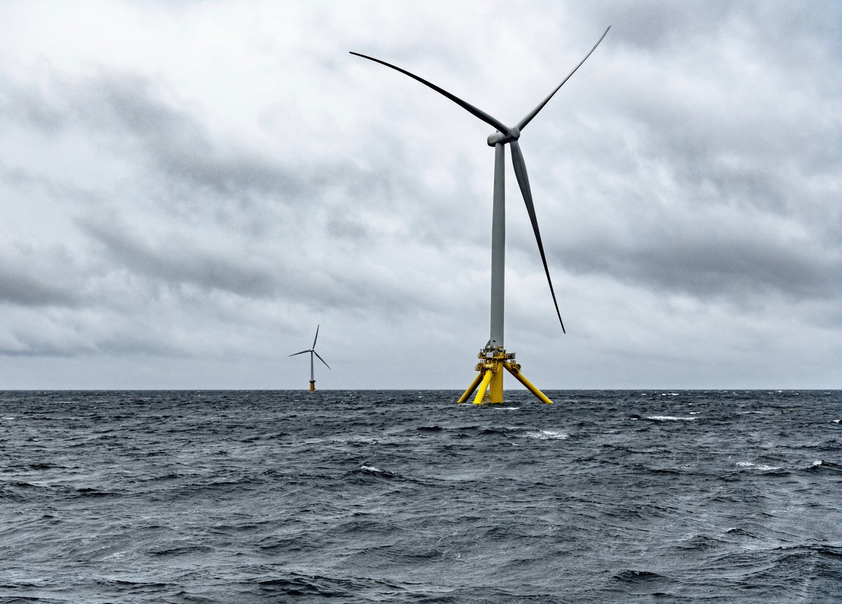 reNEWS_'s tweet photo. The floating wind TetraSpar Demonstrator has been commissioned and is now in operation, anchored in place at 200 metre water depth off Norway’s coast. https://t.co/yIxEs8Ha8d #offshorewind #floatingwind #Norway https://t.co/77Jv5oiPKp