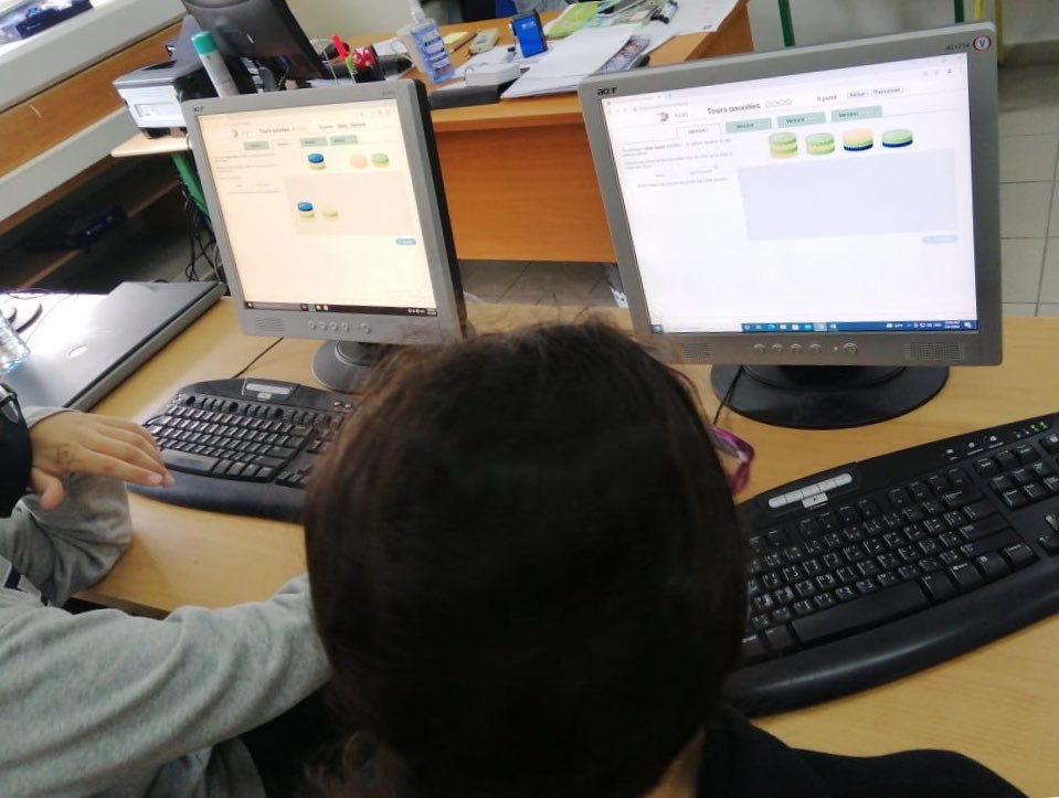 #SLFM <a href="/aefeinfo/">AEFE</a> <a href="/hhhsinfo/">Houssam Hariri HS</a> Les élèves de la classe de 4ème s’engagent sérieusement au concours “ Castor Informatique”exploitant  l’informatique et les sciences du numérique.