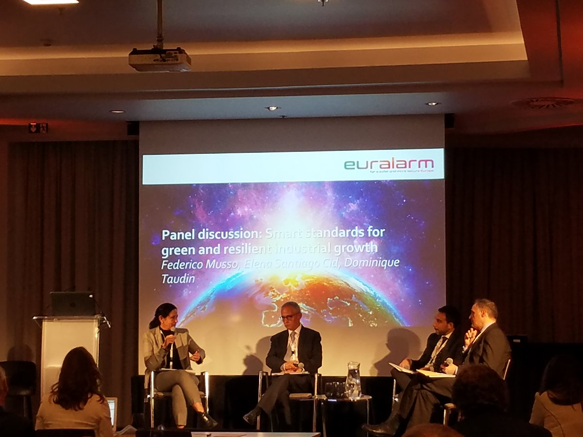 HelenLeGoff's tweet image. Fully support: @Elenacencenelec &quot;We need a harmonised level playing field and a strong #singlemarket to deliver the #greendeal. We can&apos;t have a PlanB #technicalspecifications&quot; @euralarm Industry Forum