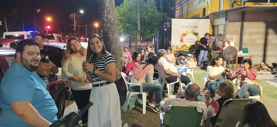 En Durazno, en Canelones, en Montevideo, en Salto y así, en cada rincón del país construimos otra forma de hacer <a href="/Frente_Amplio/">Frente Amplio</a> desde las bases, con mucho diálogo y participación. Vamos junt@s este 5 de diciembre con la #1813.
